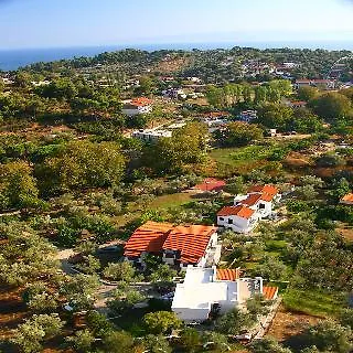 מלון Katerina טרולוס