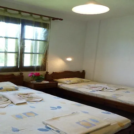 Katerina Hotel *